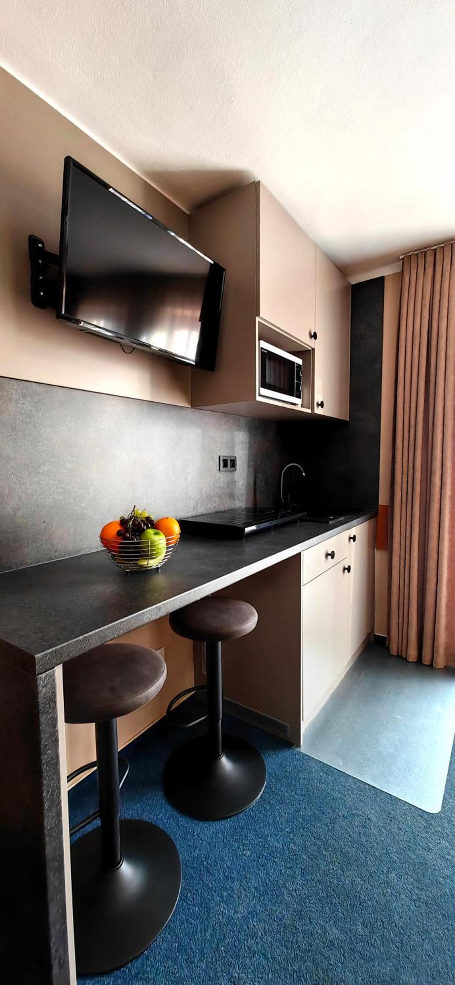 Aparthotel Jurika Liptov à Liptovský Mikuláš Extérieur photo