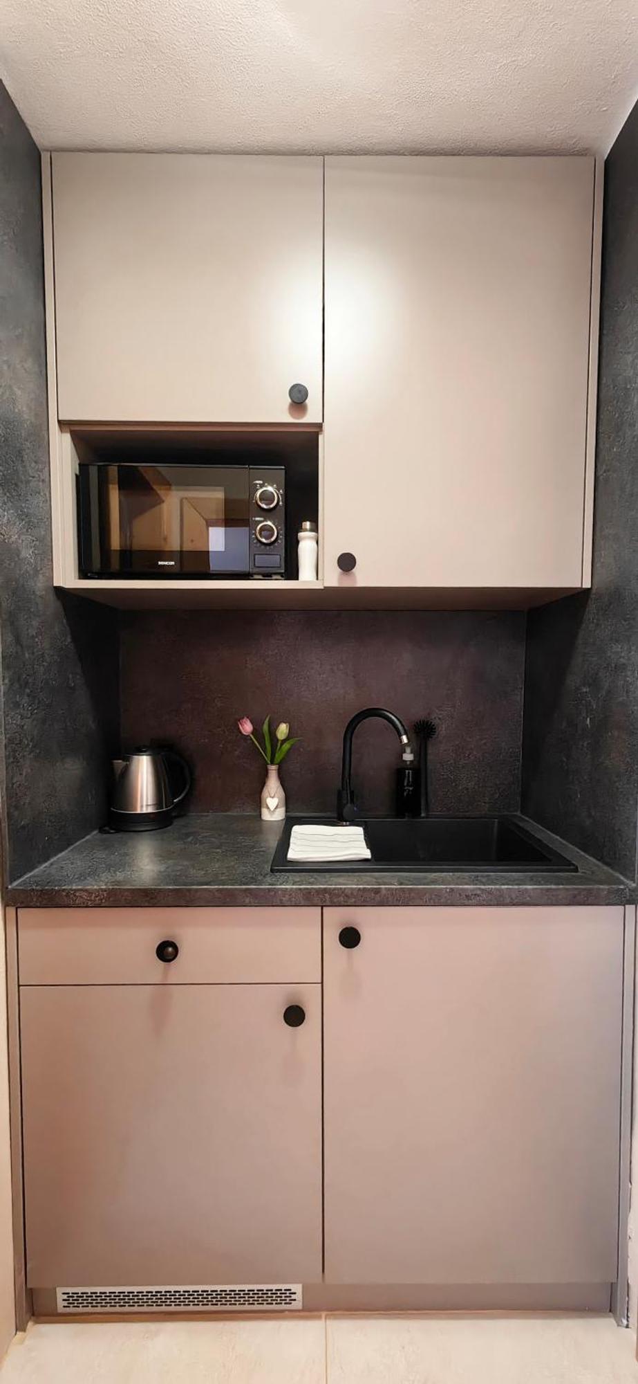 Aparthotel Jurika Liptov à Liptovský Mikuláš Extérieur photo
